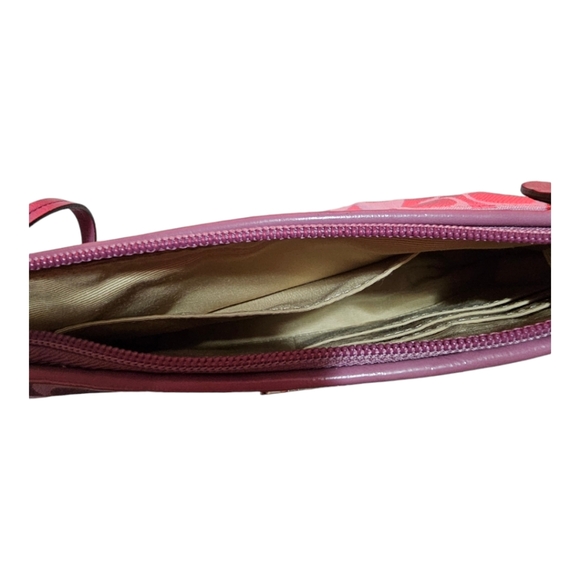 COACH ASHLEY Signature Wristlet/Clutch Lavendar - Picture 6 of 9